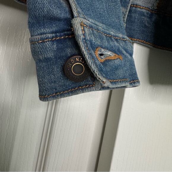 Old Navy Blue Denim Jacket Button Up Long Sleeves Side Pockets Cotton 6-7 Small - Picture 5 of 8